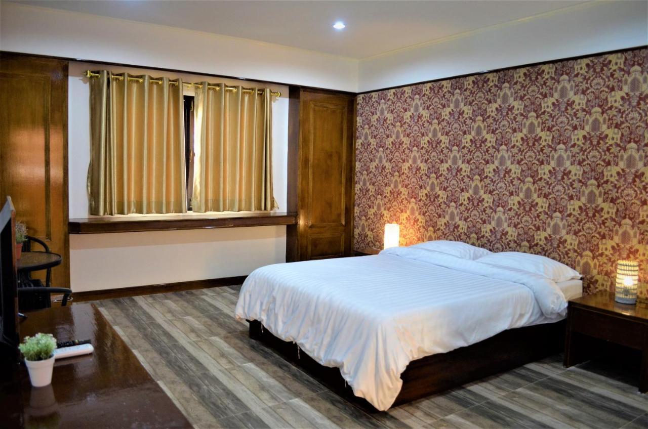 โรงแรมเมืองเพรียวอินน์ Mueang Phriao Inn Hotel Sara Buri Exterior foto